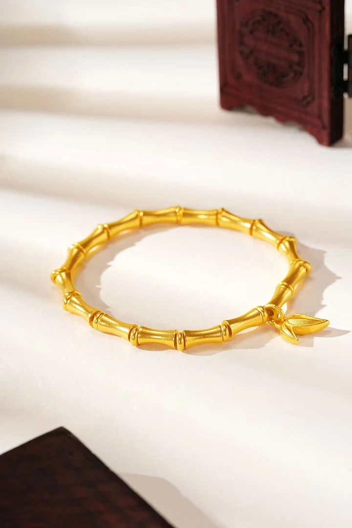 足银竹节手链   节节高升，好运相随 虚怀若竹，腕间留雅