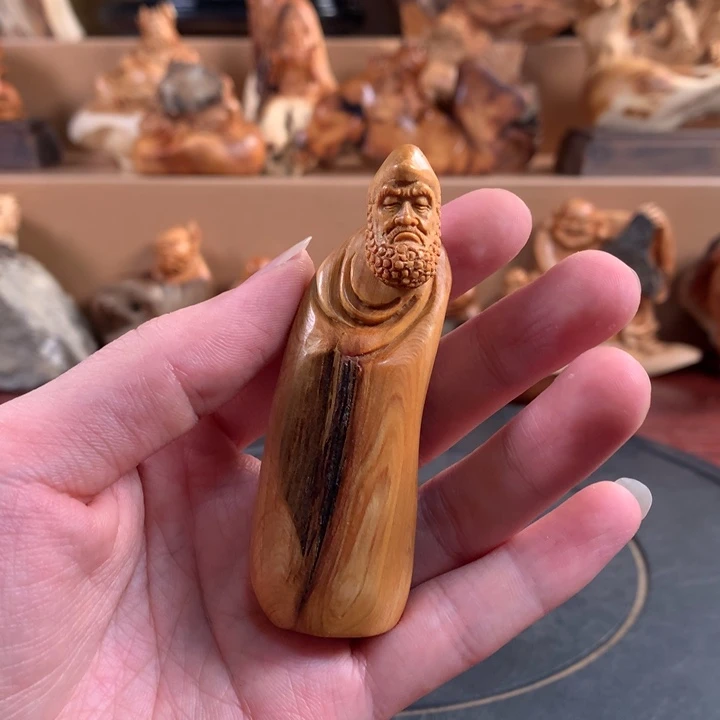 柏木（崖柏）根雕摆件