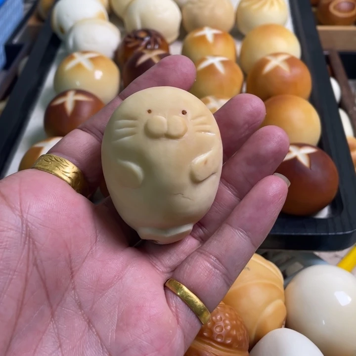 菩提根/象牙果吊坠瑕疵疵海报