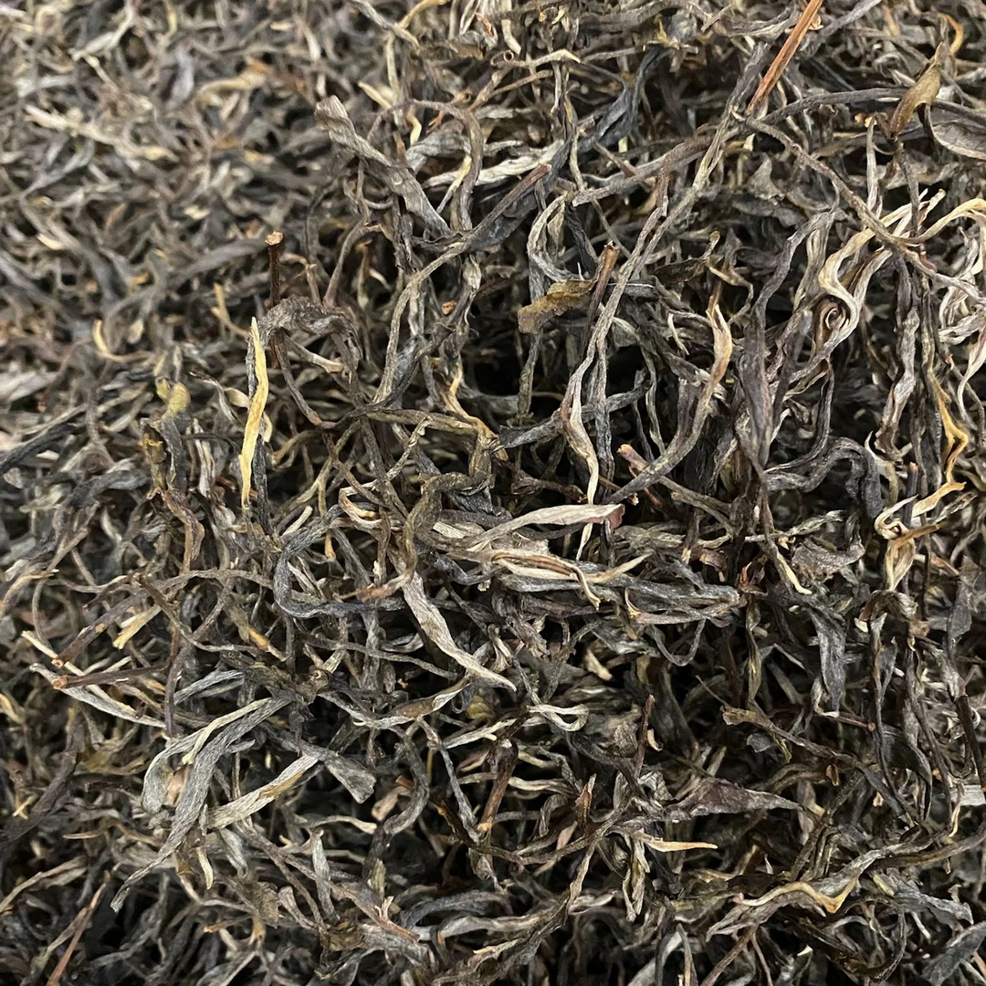 易武银奖（刮风寨冷水河森林茶）2025年春200克饼茶（无茶样，不售后）