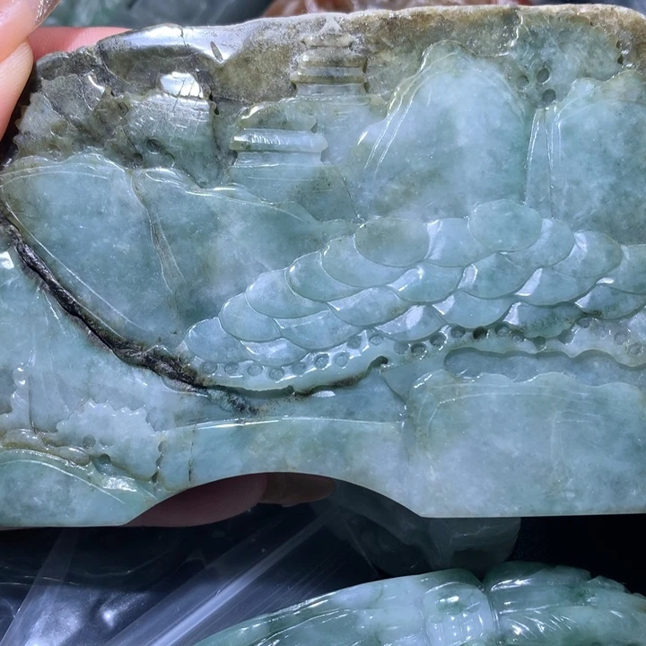 翡翠未镶嵌颈饰保真天然A货翡翠