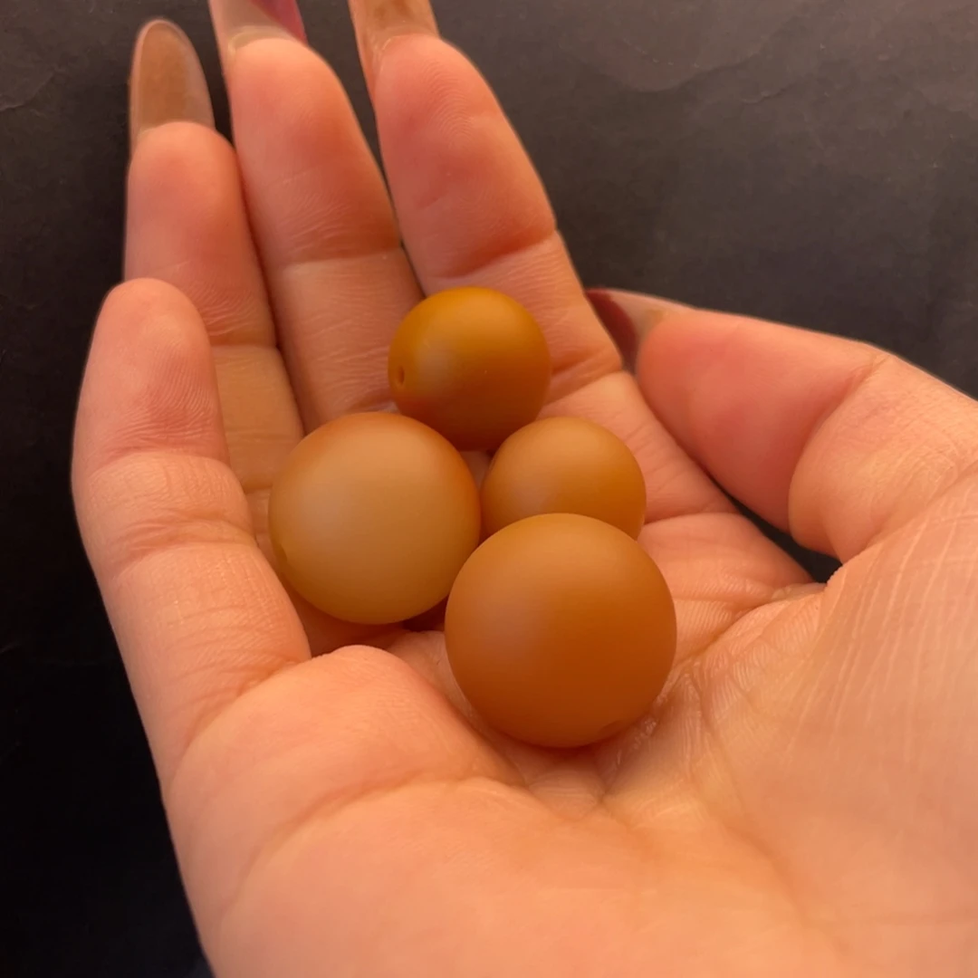 石英质玉黄蜡石珠子未镶嵌赌*