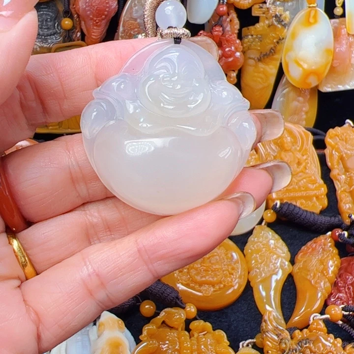 石英质玉（黄龙玉）合金颈饰