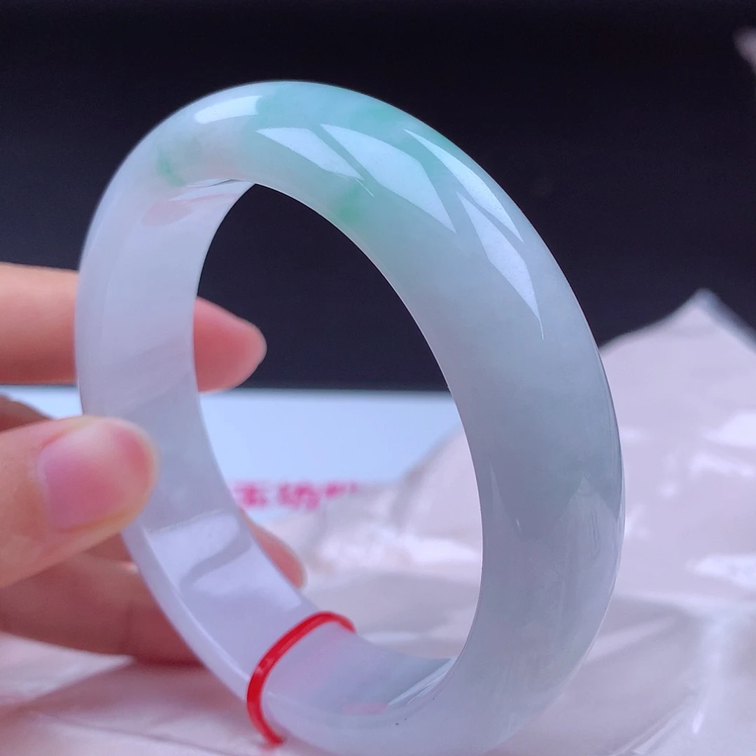 翡翠未镶嵌手镯手镯001067