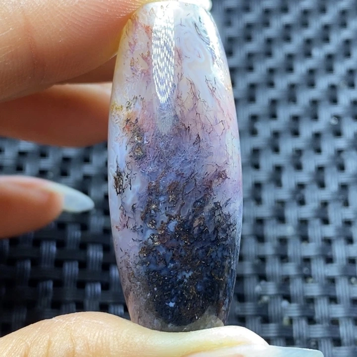 未镶嵌颈饰玛瑙/玉髓宝*