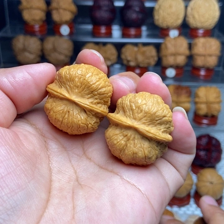 文玩核桃把件元宝蟾31