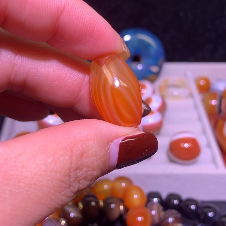 玛瑙/玉髓未镶嵌颈饰