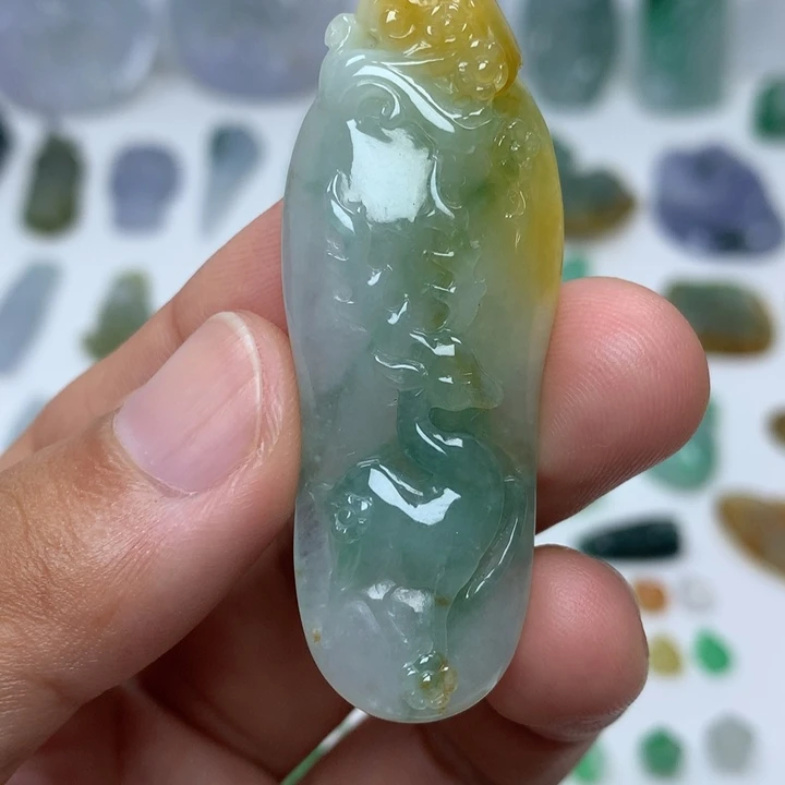 翡翠未镶嵌吊坠(不含链)