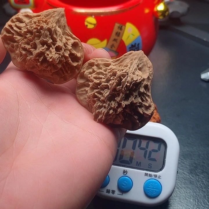 吊坠猴头核桃安琪