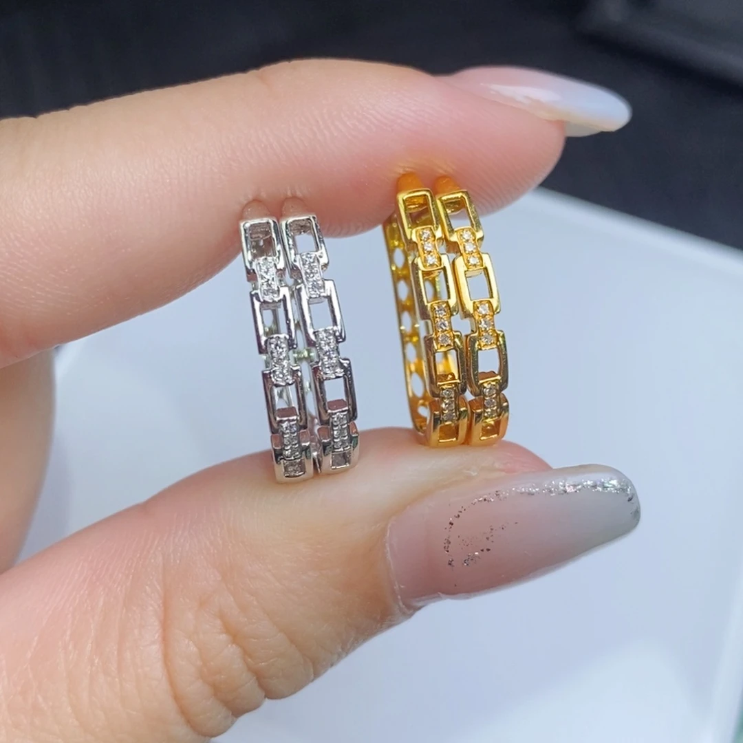 耳饰18K金镶嵌钻石链条款耳扣 多样性一对发货