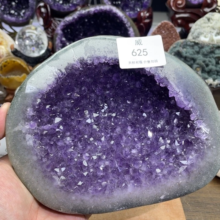 水晶未镶嵌珠宝半成品