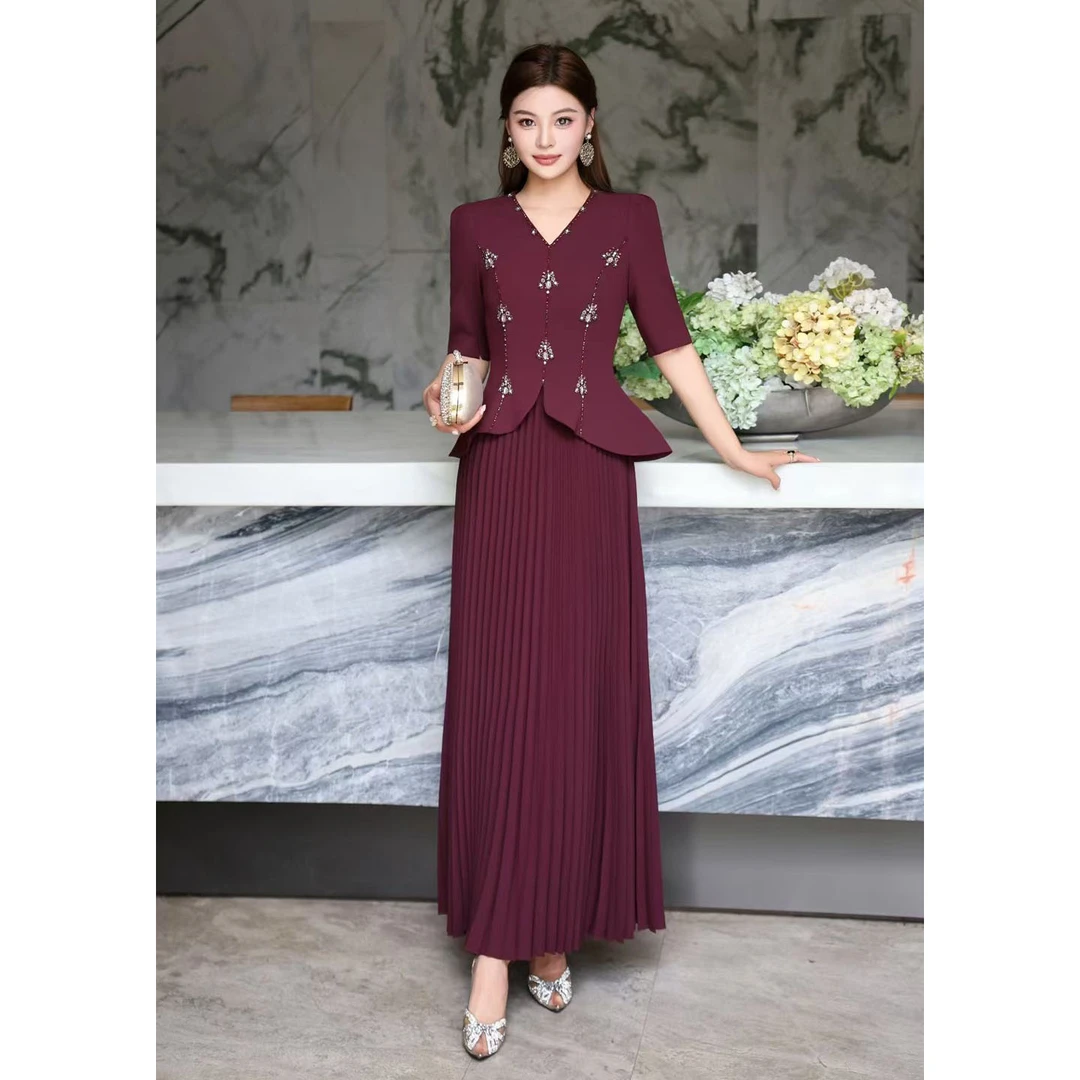 2025秋法式优雅重工订珠花朵拼接百褶高贵气质礼服长裙显瘦连衣裙