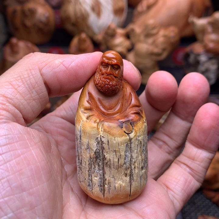 柏木（崖柏）崖柏陈化料手把件