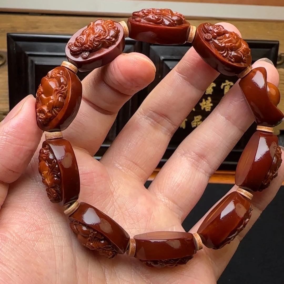 橄榄核吊坠财迷手串