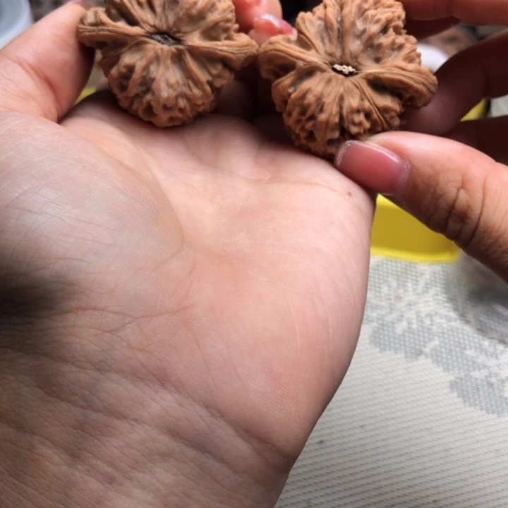 吊坠文玩核桃41尺寸南疆石
