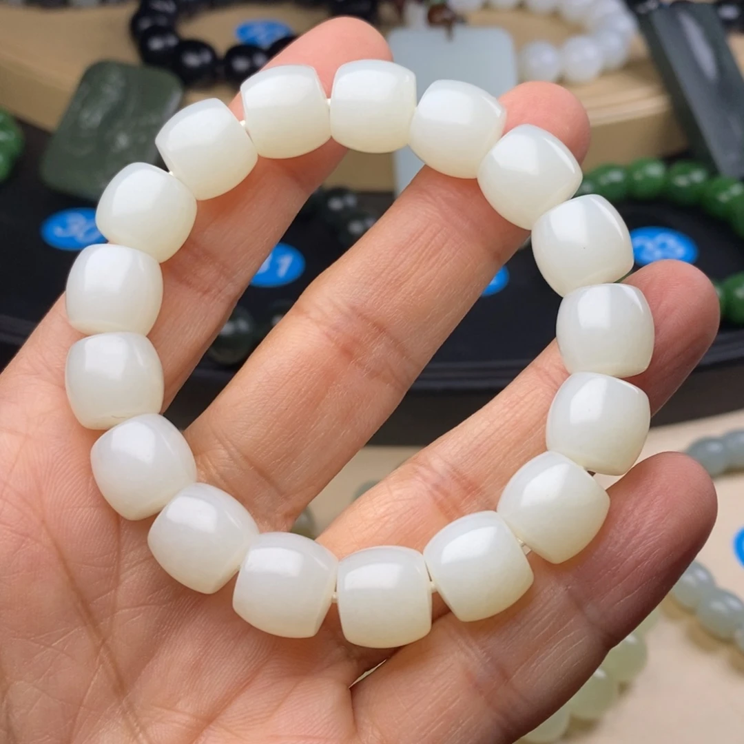 和田玉手链未镶嵌章****泡