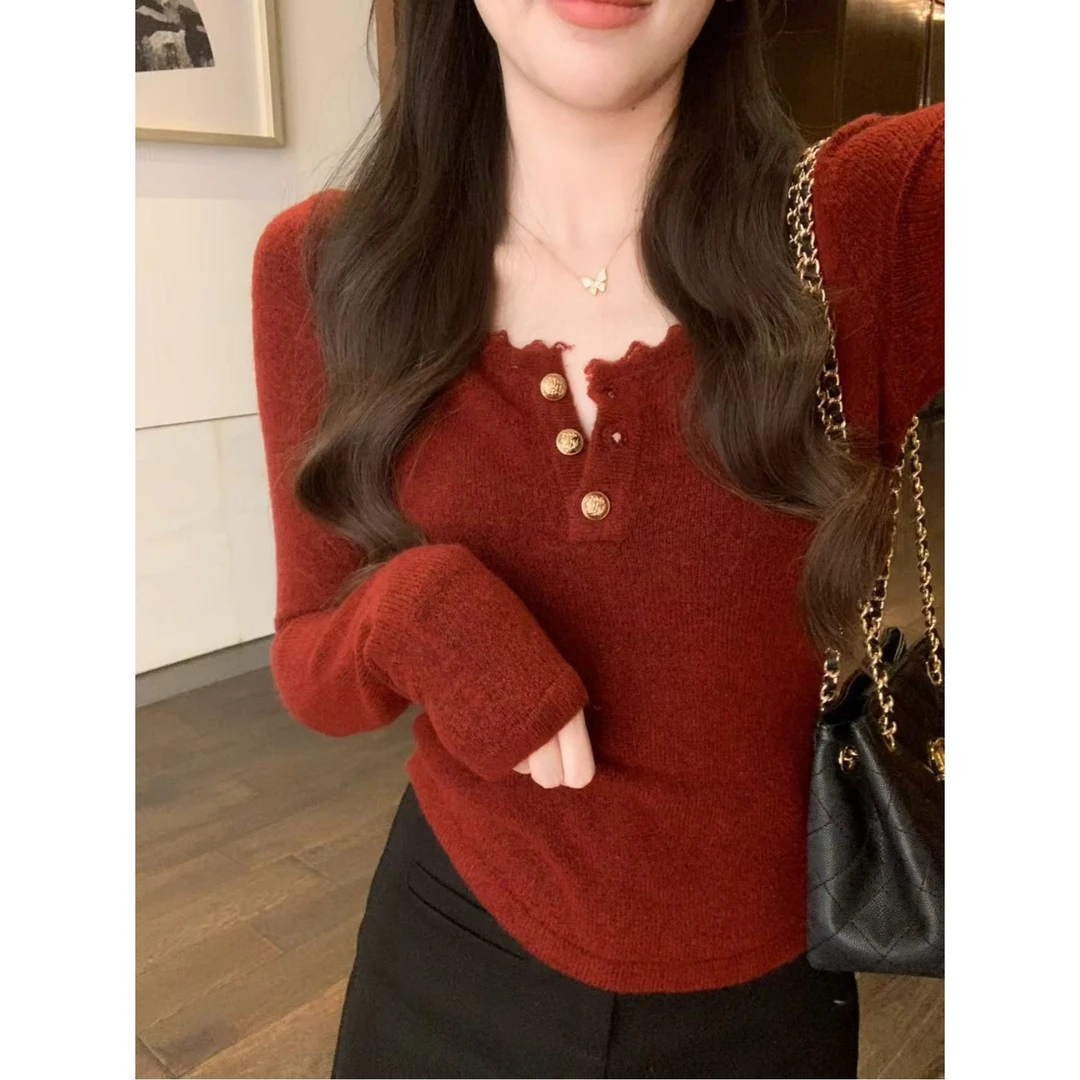 安安 气质小金扣花边领毛衣