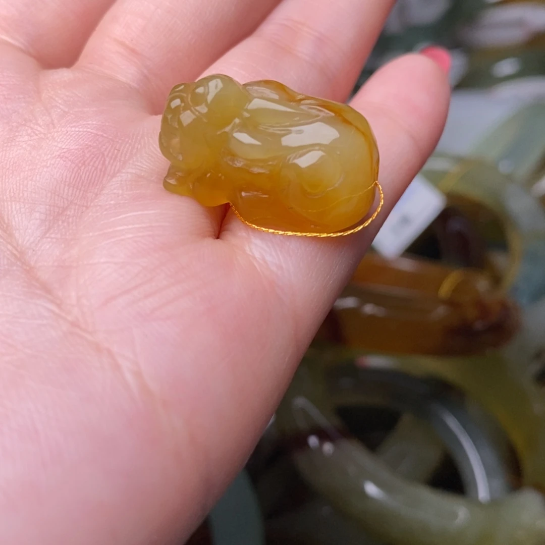 蛇纹石玉未镶嵌纯天然岫玉