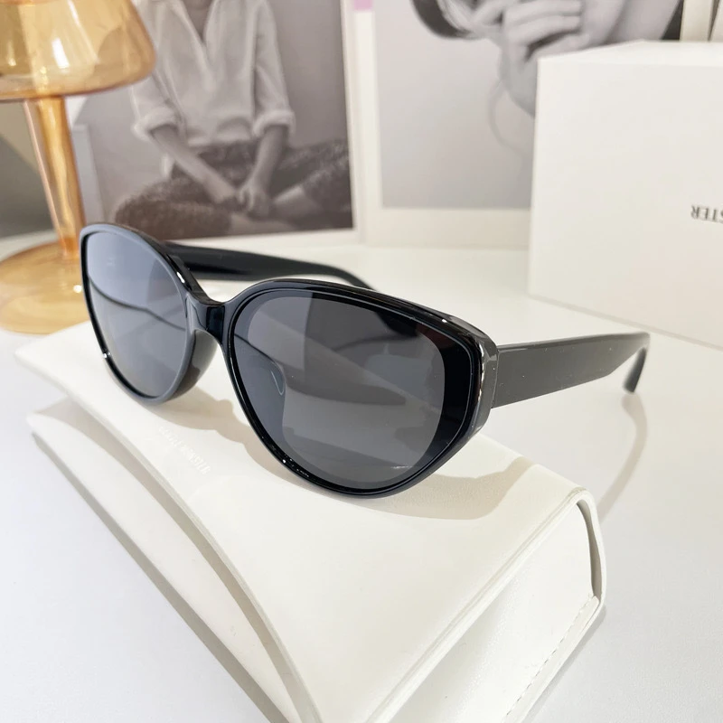 【637】2025新款高级感百搭防蓝光眼镜墨镜网红猫眼时尚