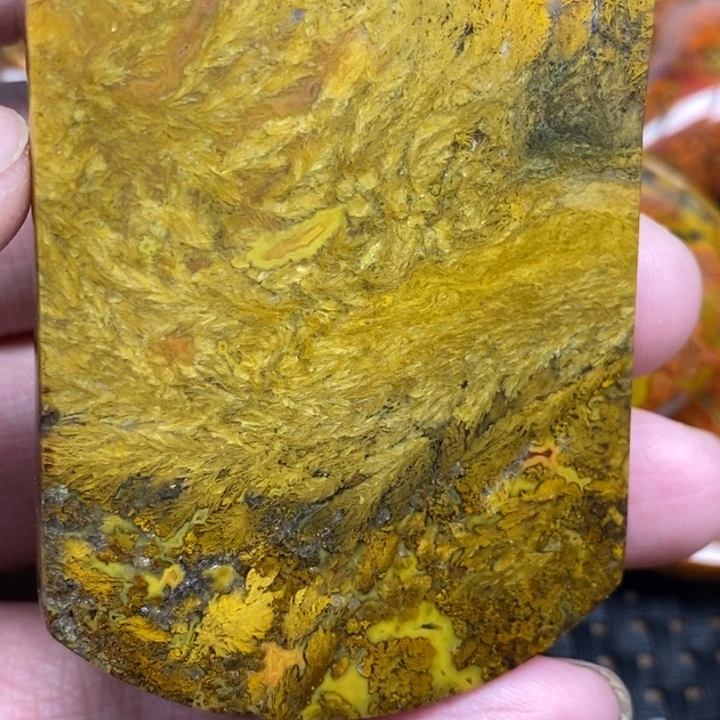 玛瑙/玉髓未镶嵌战国红