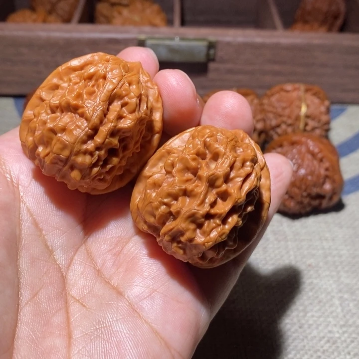 珍***间文玩核桃把件核桃