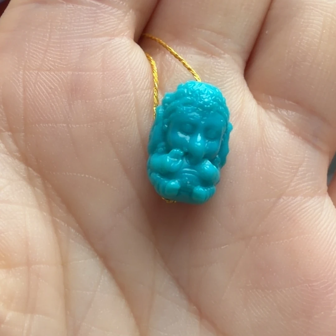 绿松石未镶嵌颈饰