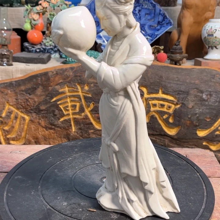 J***m瓷片明玉家的老物件