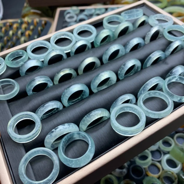 岫玉天青冻指环戒圈多样性发货按主播提示拍戒指