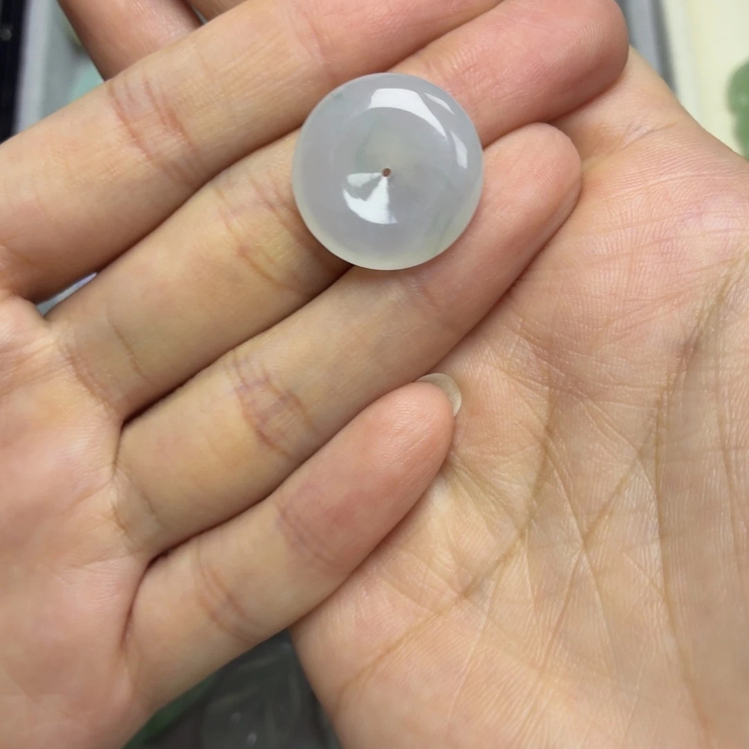 颈饰未镶嵌翡翠飘花扣