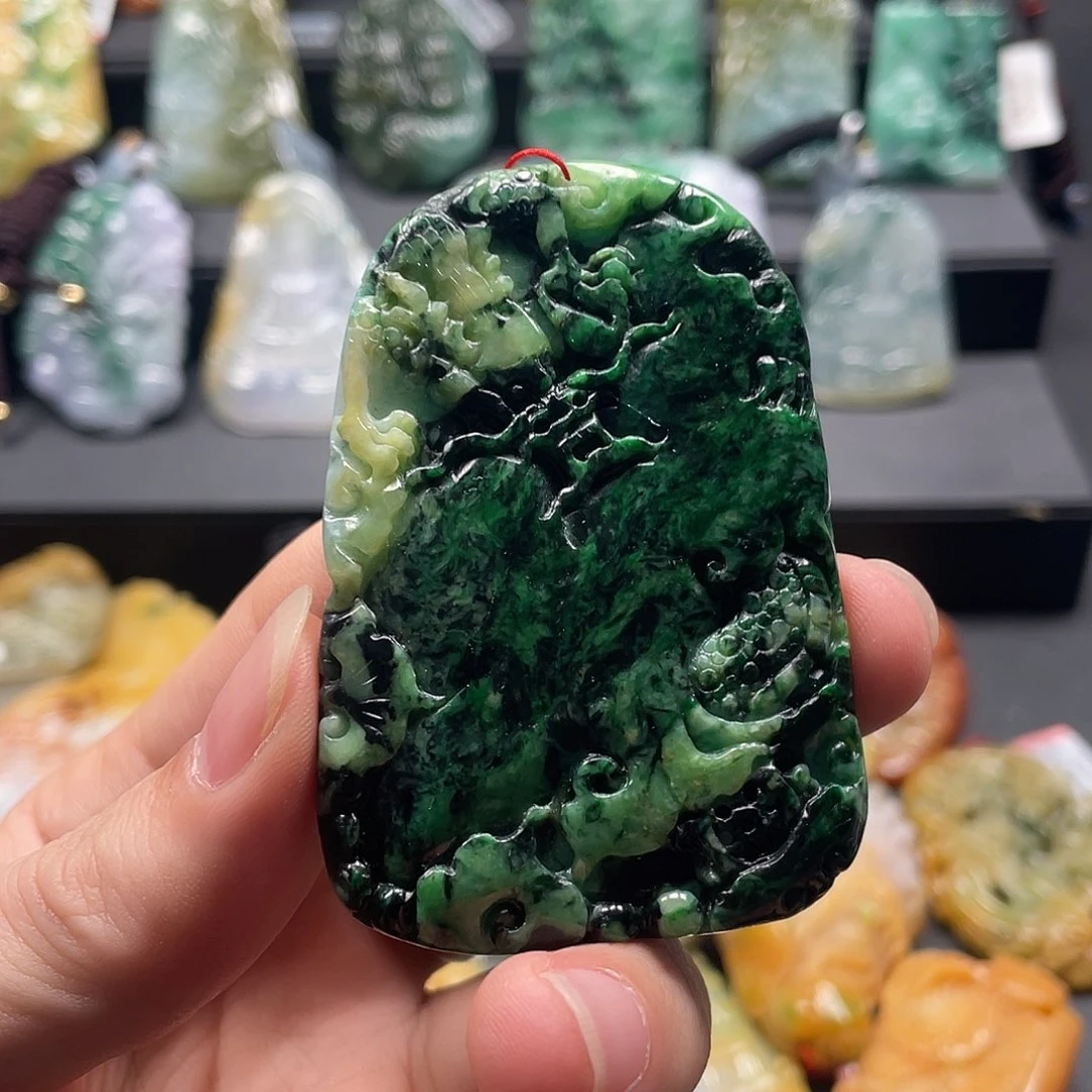 翡翠未镶嵌挂件腾冲