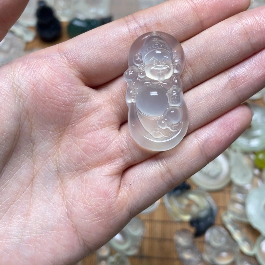 未镶嵌蛇纹石玉颈饰左****箫