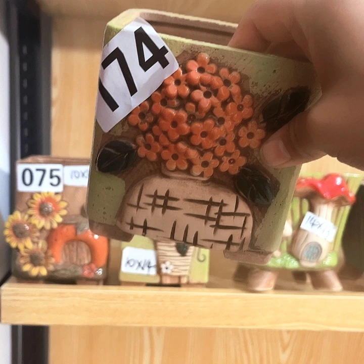 多肉花盆满15包邮