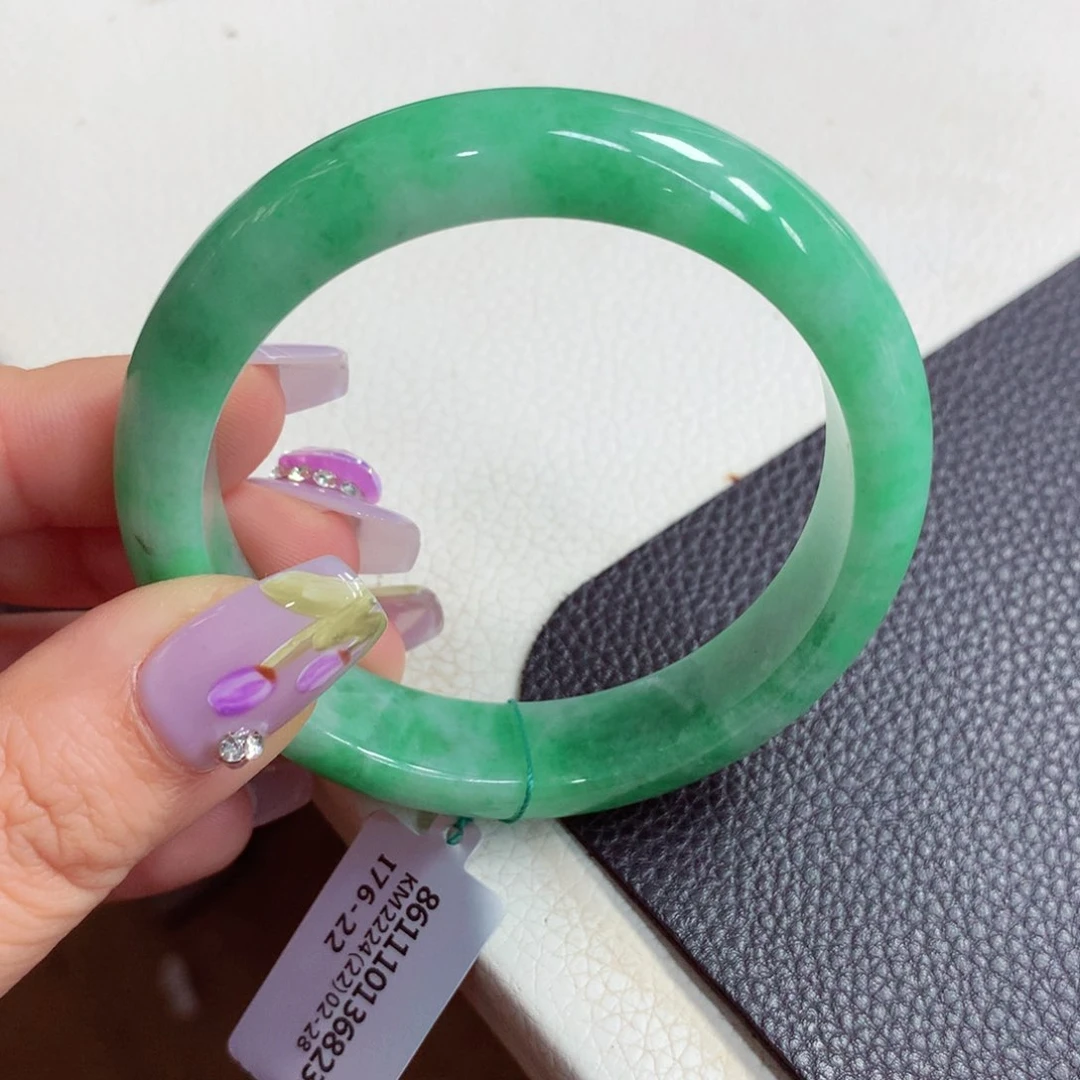 未镶嵌手镯翡翠如*缅甸