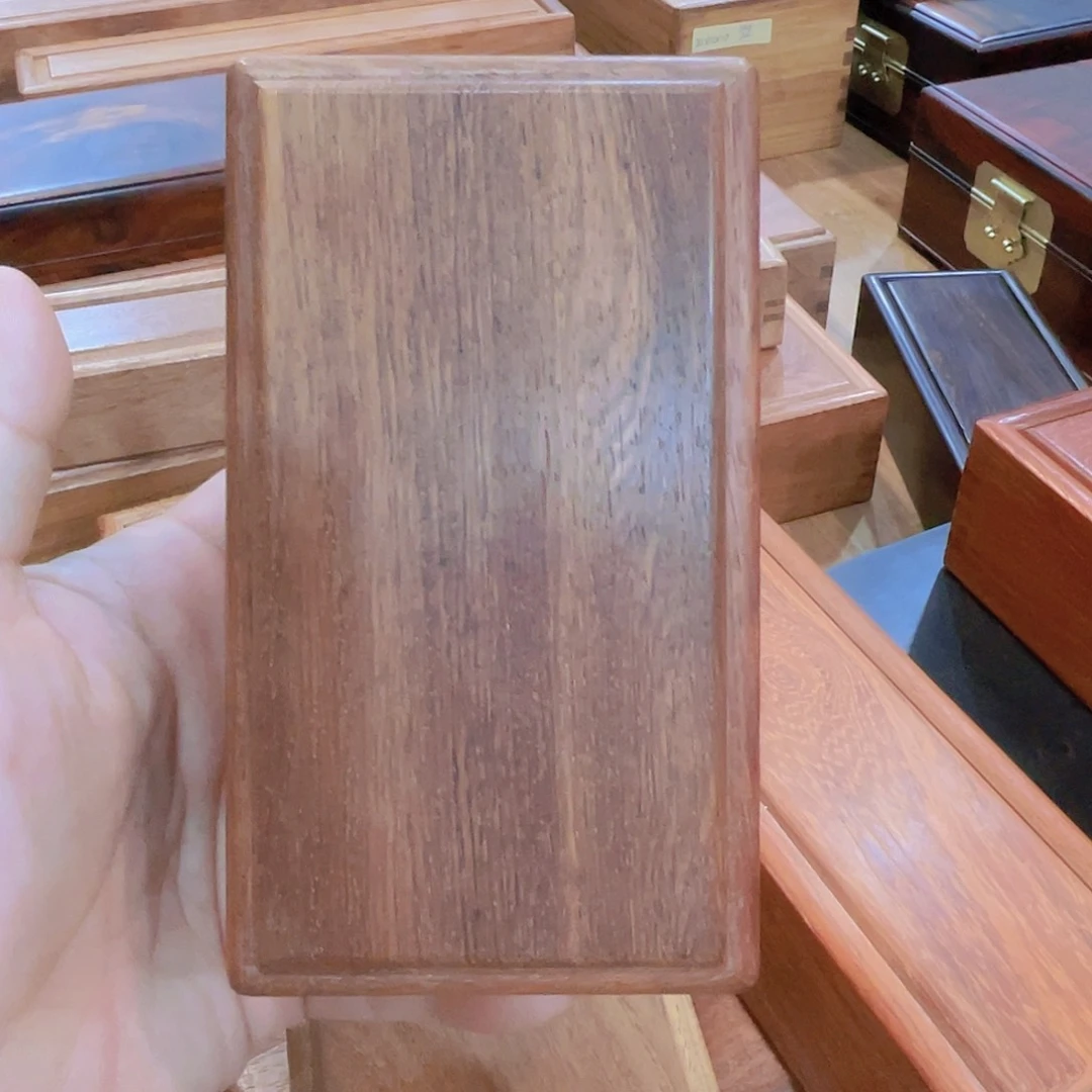 果***爷花梨木类家具一物一拍