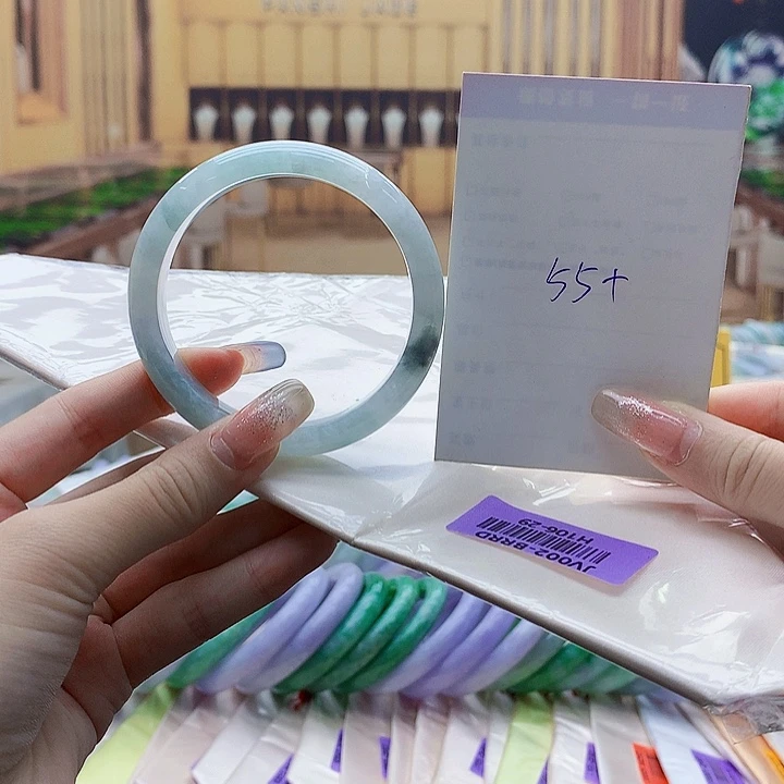 翡翠手镯未镶嵌Ff