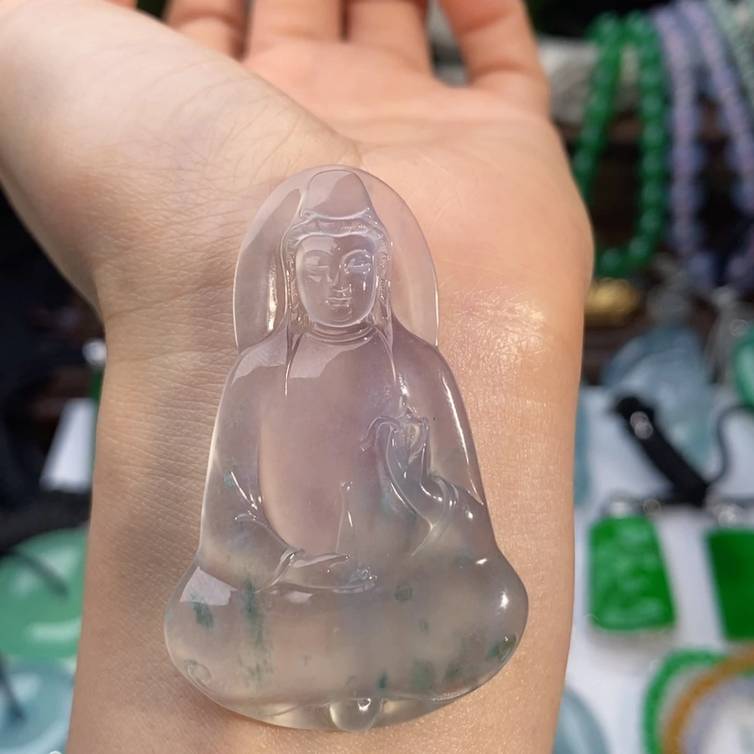 翡翠颈饰未镶嵌玻璃底飘花素衣观音