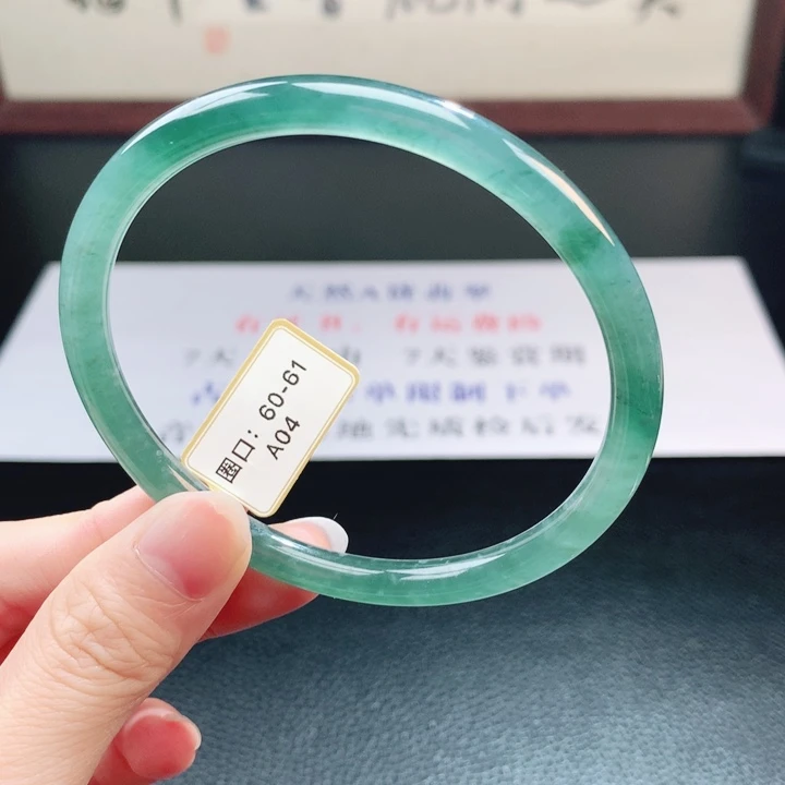 翡翠未镶嵌手镯翡翠手镯121