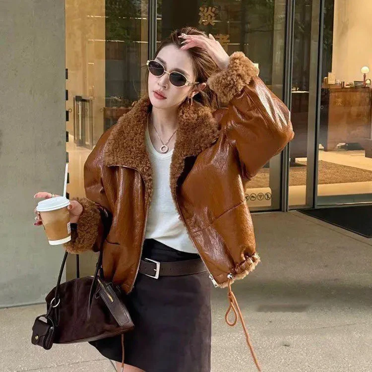 2025欧洲站高级感皮毛一体皮衣外套女冬季新款加厚显瘦夹克上衣潮