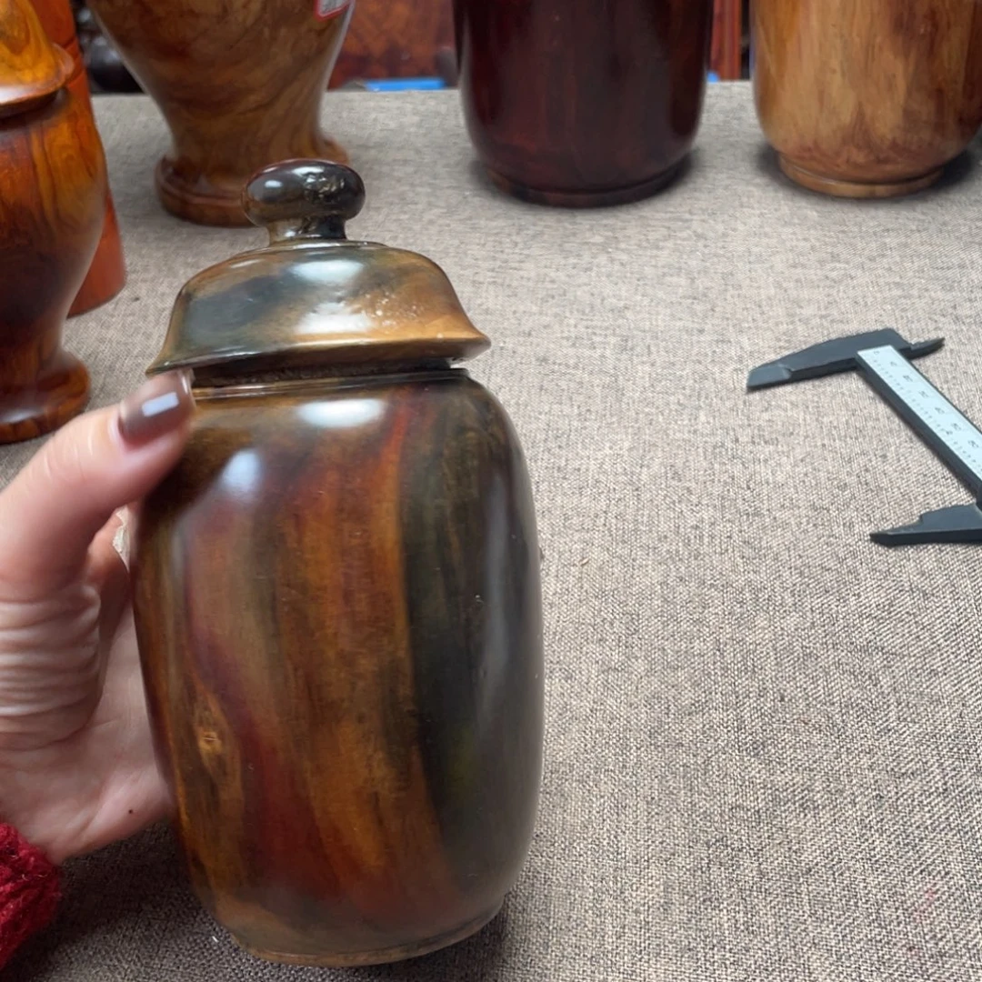 交趾黄檀（大红酸枝）罐子