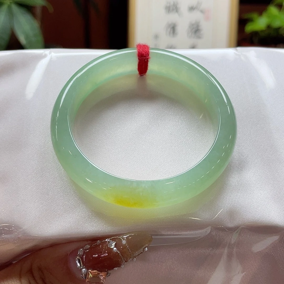翡翠未镶嵌手镯29号