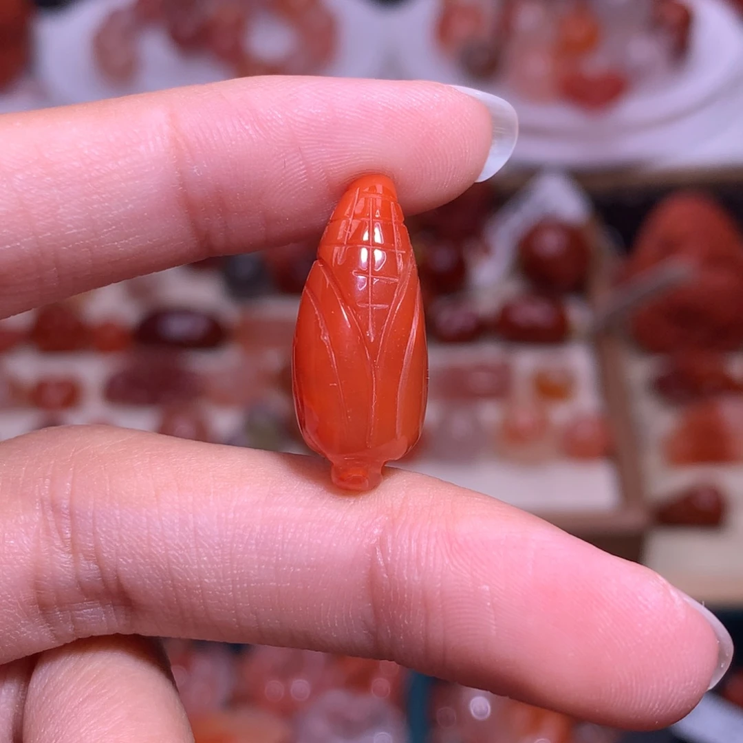 南红玛瑙未镶嵌珠宝半成品玉米