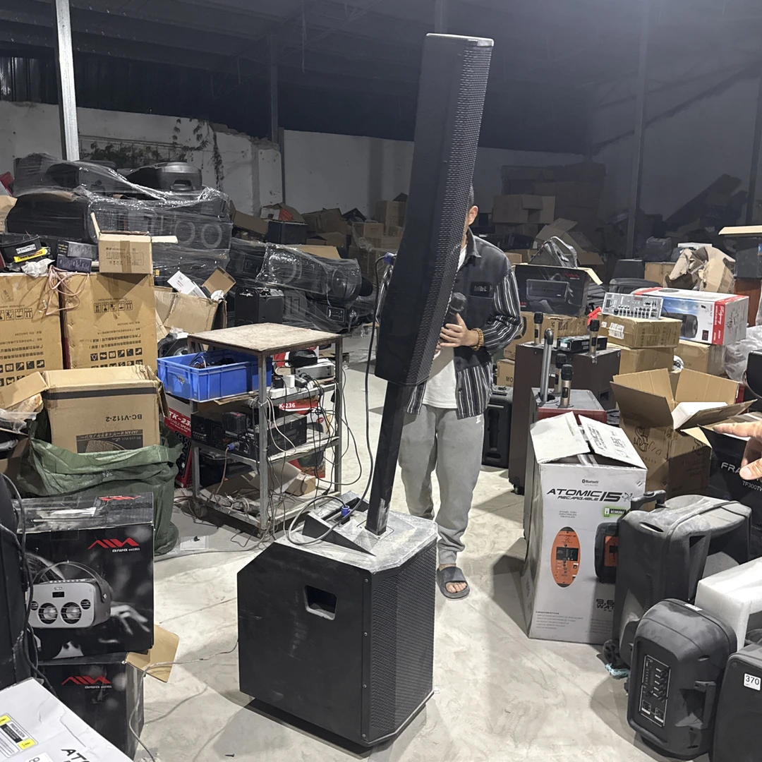 9新  大功率线阵，不带电池，不包邮，带双话筒