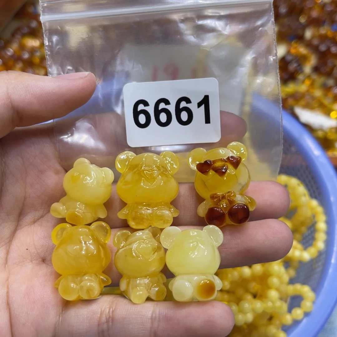 琥珀珠宝奇石未镶嵌伊*