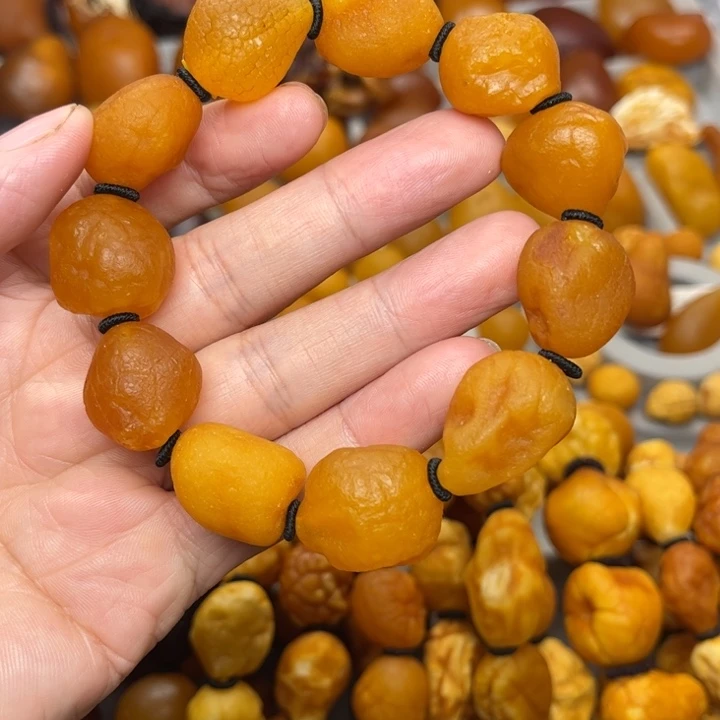 琥珀未镶嵌裸石天然蜜蜡手串