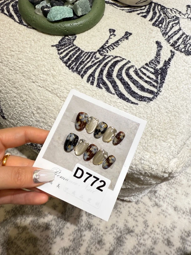 D772.纯手工穿戴甲