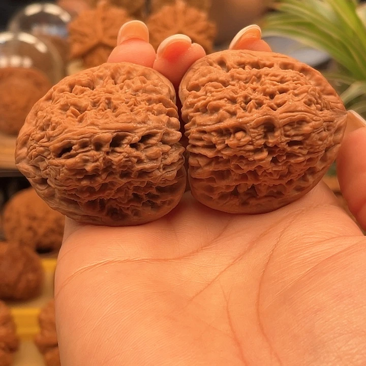会***蟹吊坠文玩核桃551559555495858