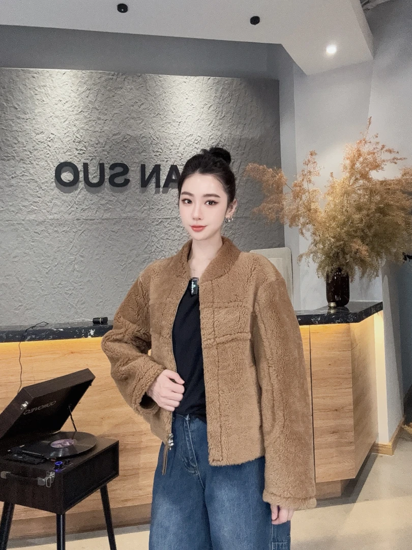 「然然皮草」冬季新款天然皮毛一体保暖简约女士外套-33179