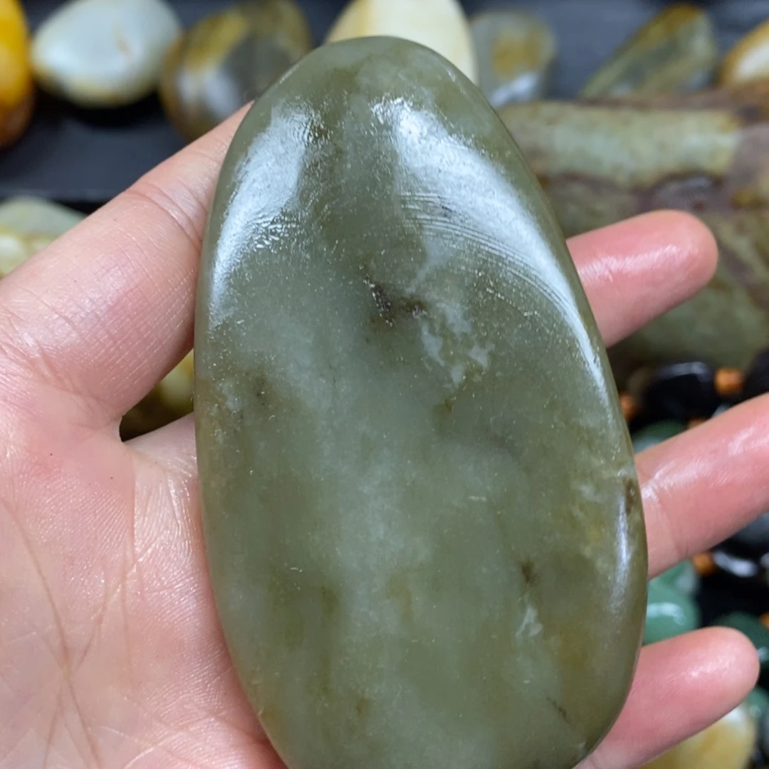 未镶嵌和田玉挂件