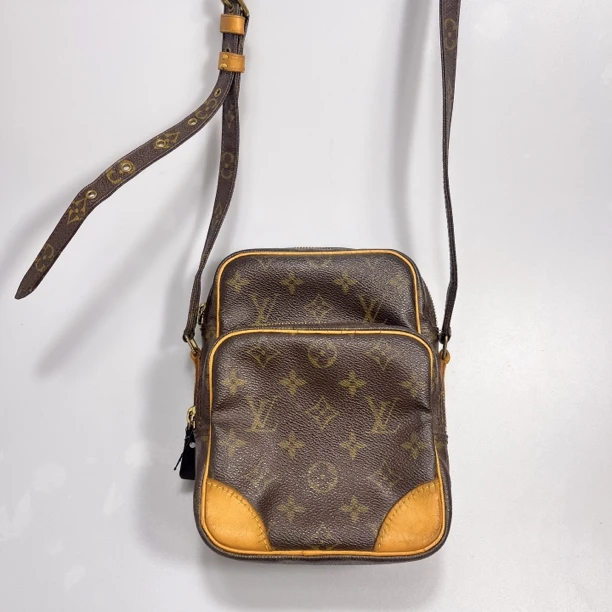 95新 LouisVuitton/路易威登 复燃精选/老花竖版相机包