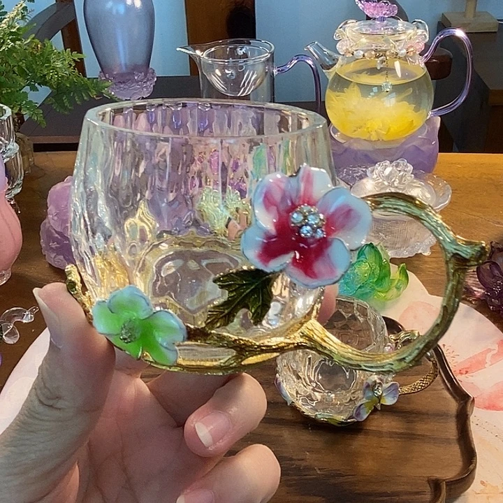 。。。。。。。。。不不想吃东西了，不知道为什么